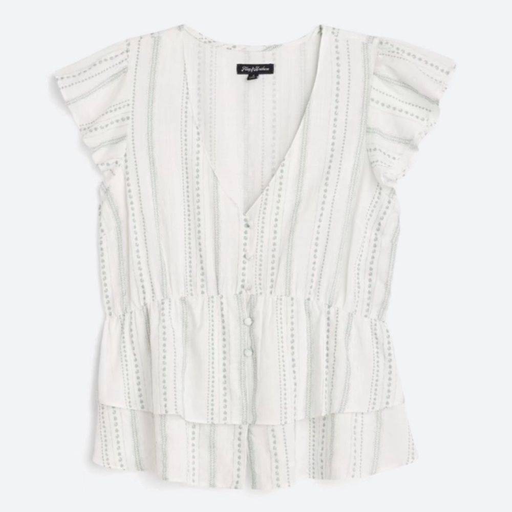 Flag and‎ Anthem Regan Flutter Sleeve Tiered Blouse White/Green M Stitch Fix NWT